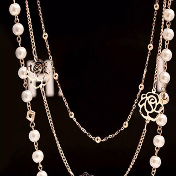 Multi layer Gold-tone Pearl Layered Necklace - Picture 8 of 8